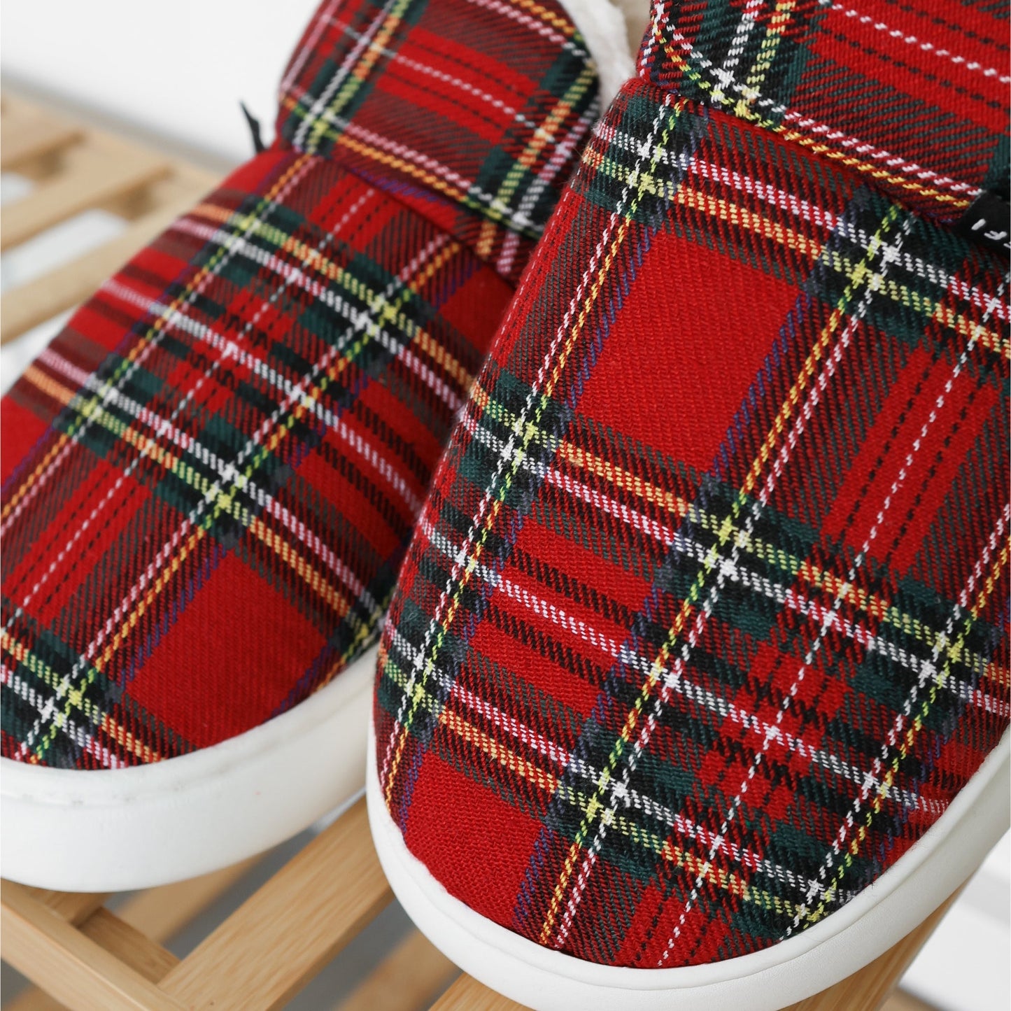 Pluffi Slippers™